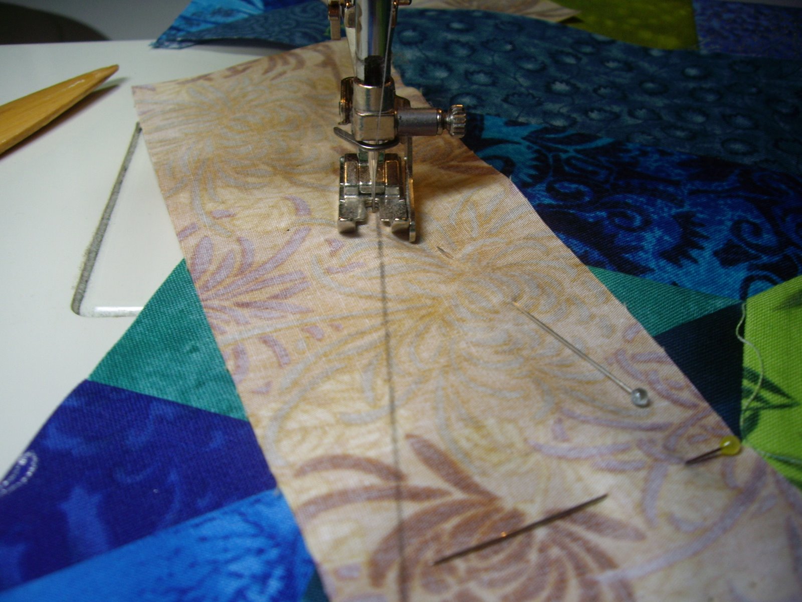 [quilts+and+collages+(7).JPG]
