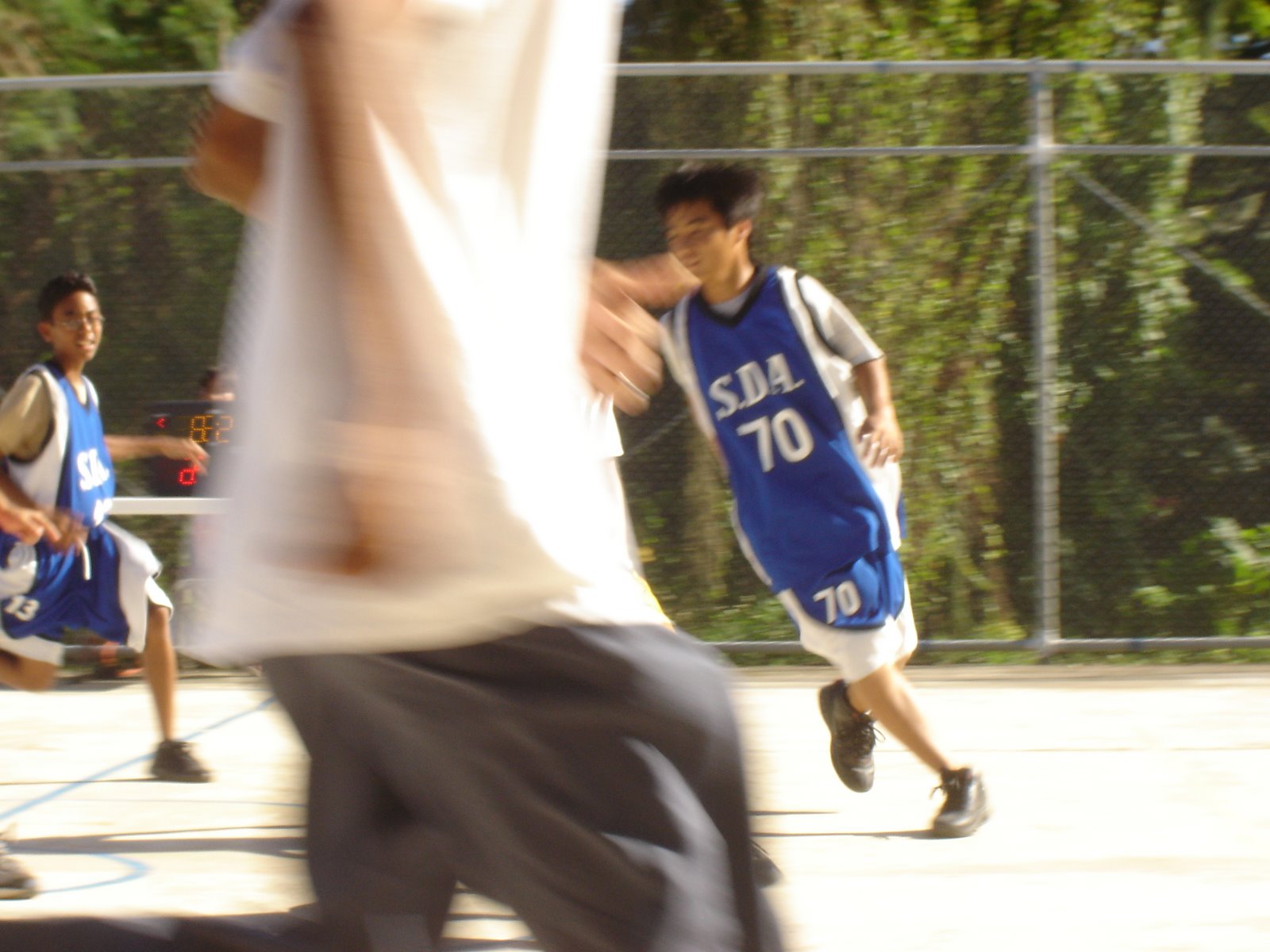 [Basketball+Game+018.jpg]