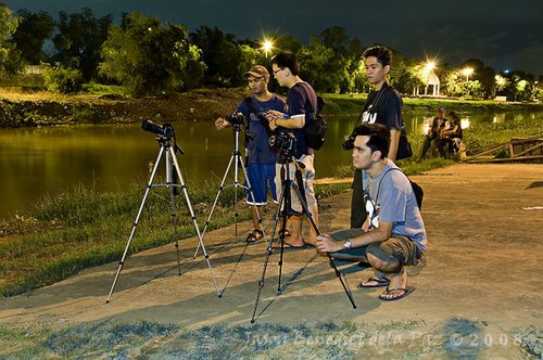 [MV+Nightscape+Photoshoot+@+Marikina+River+Park.jpg]
