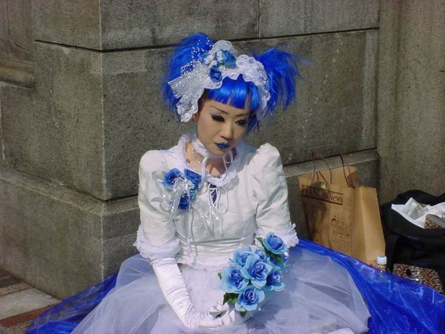 [Harajuku_girl_bride.jpg]