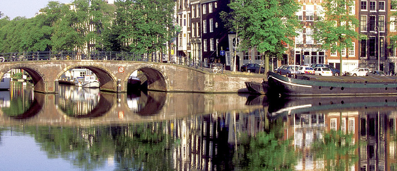 [amsterdam+canal3.png]