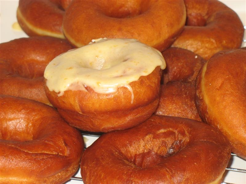 [homemade+donuts.jpg]