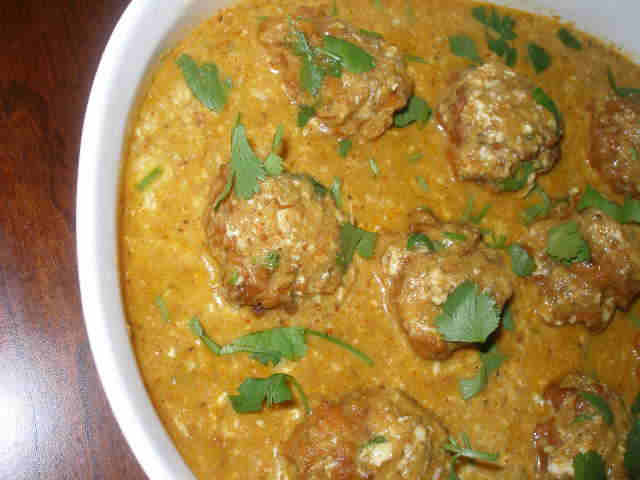 [malai+kofta+curry+closeup.jpg]