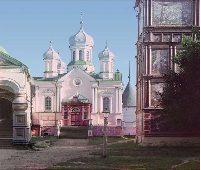 [russian+church.JPG]