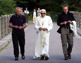 [Pope+Benedict+XI.jpg]