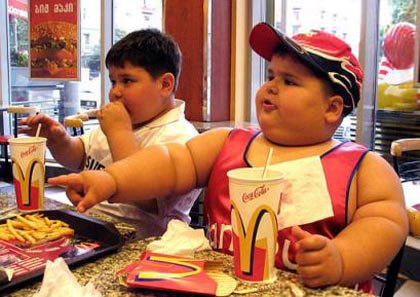 [mc+fat+kid.jpg]