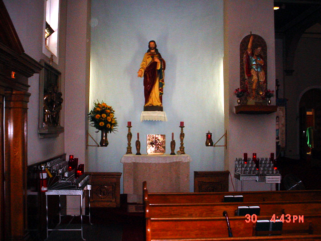 [St__Clare_Church_Pictures_020_edited.jpg]