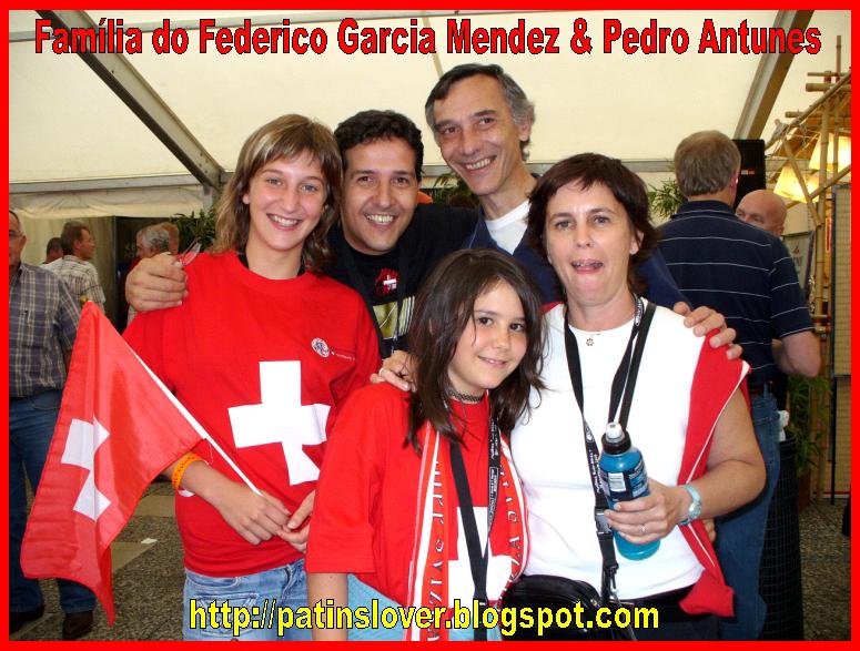 [2007+-+Pedro+&+Familia+Mendez+complet+b.jpg]