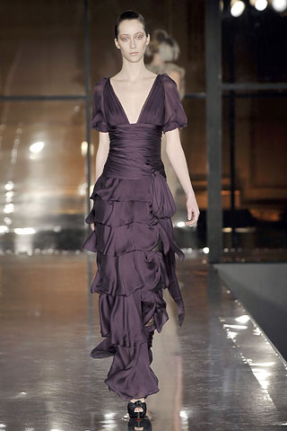 [J.+Mendel+-+Purple+Gown.jpg]
