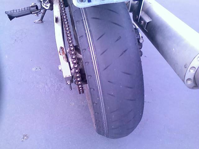 [bad+tire.jpg]