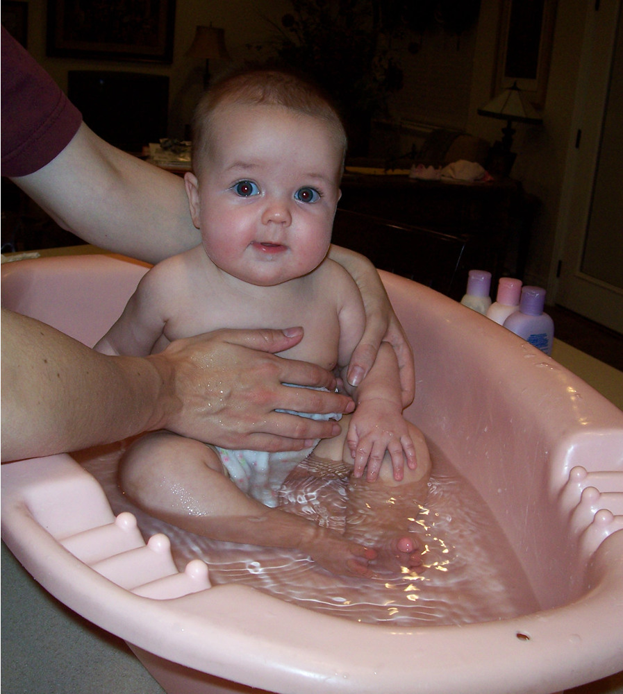 [Bathtime.jpg]
