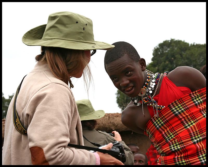 [Elizabeth+&+Masai+Man+-+Masai+Mara.jpg]