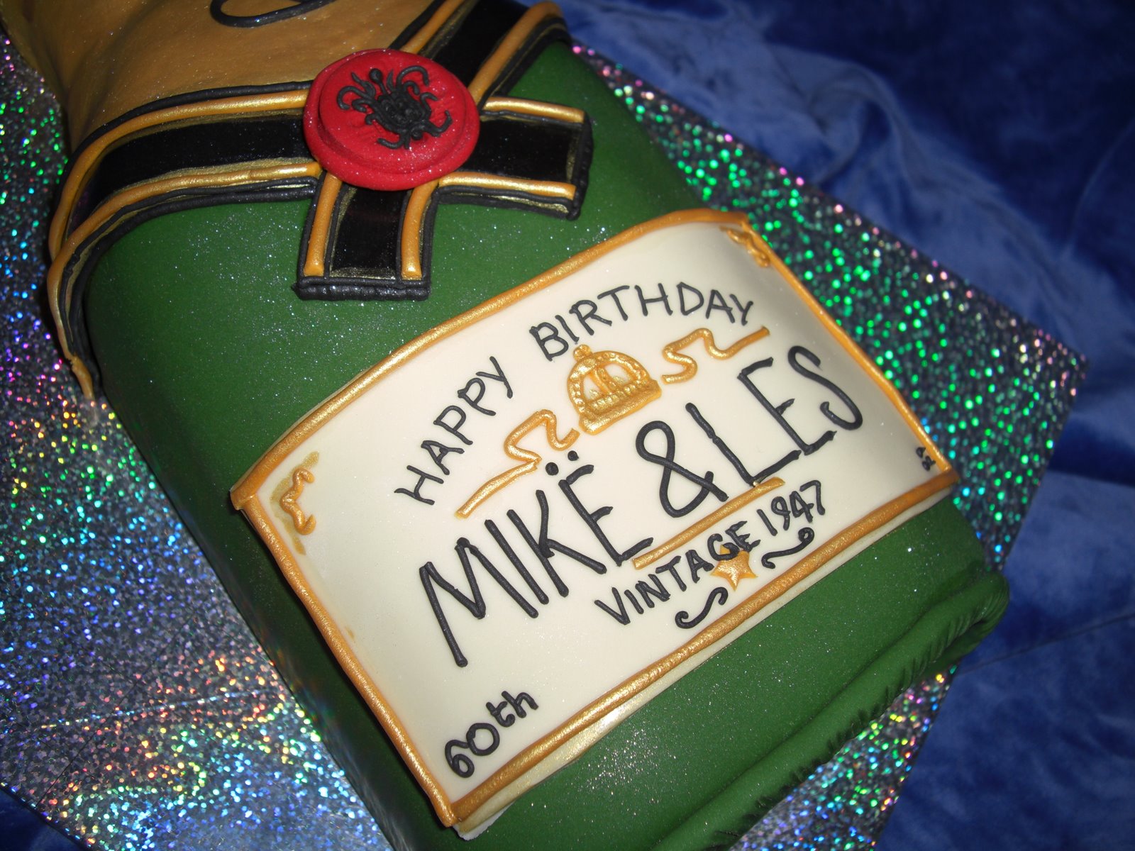 [Mike+&+Lesley+60th+cake+022.jpg]