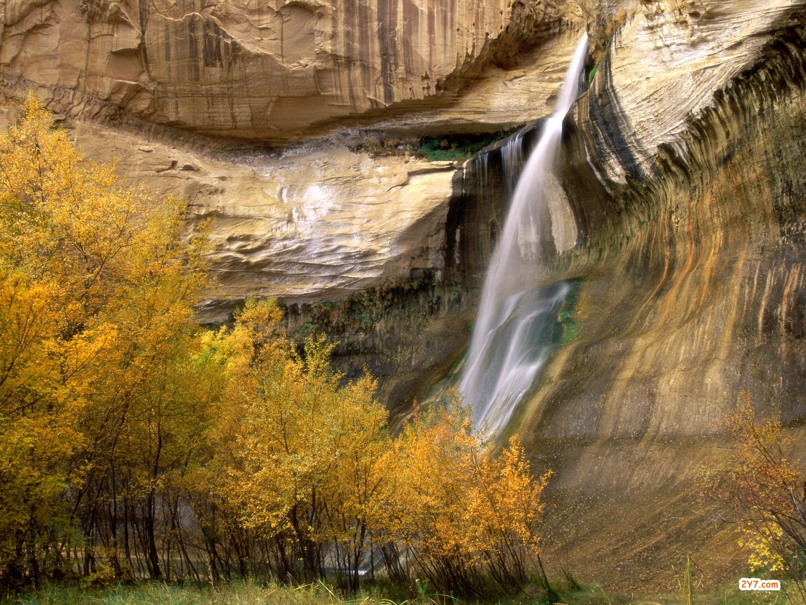 [Calf+Creek+Falls,+Grand+Staircase-Escalante+National+Monument,+Utah.jpg]
