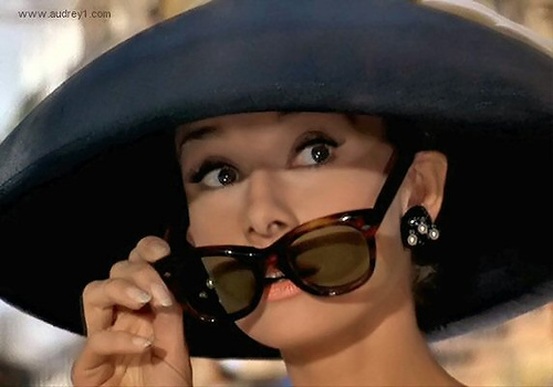 [Audrey+Hepburn3.jpg]