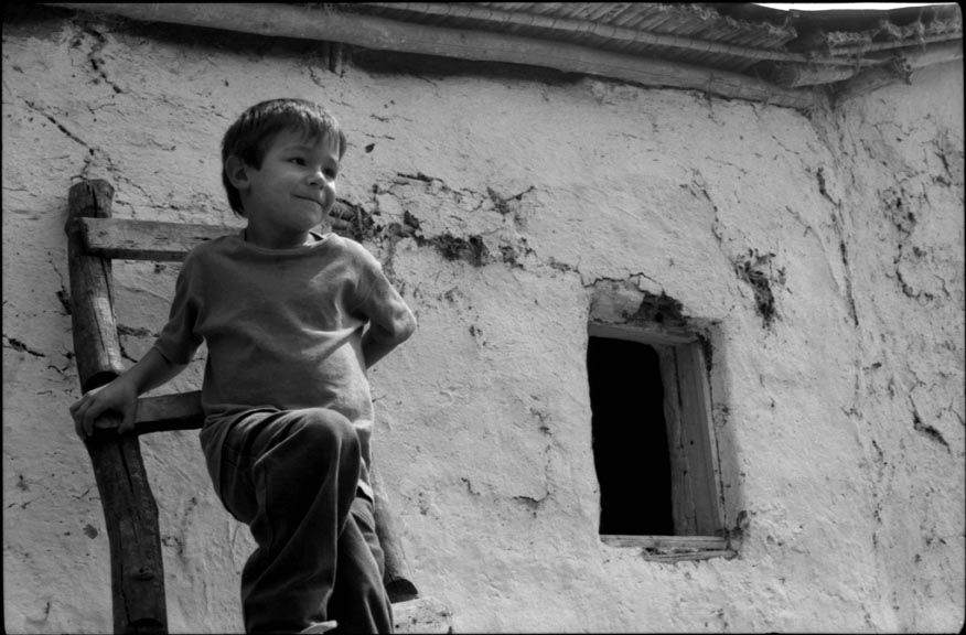 Serie: Niños de Porai - Homenaje a Mariano Díaz - Fotografías de Aaron Sosa