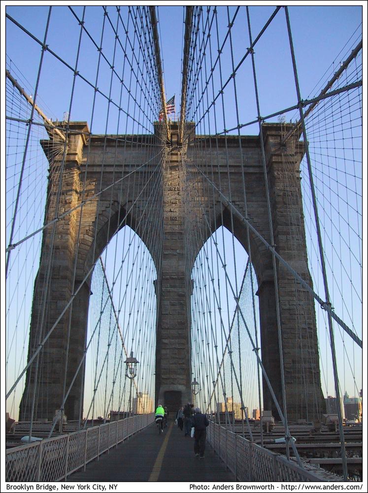 [27 - Brooklyn Bridge - New York City_sm.jpg]