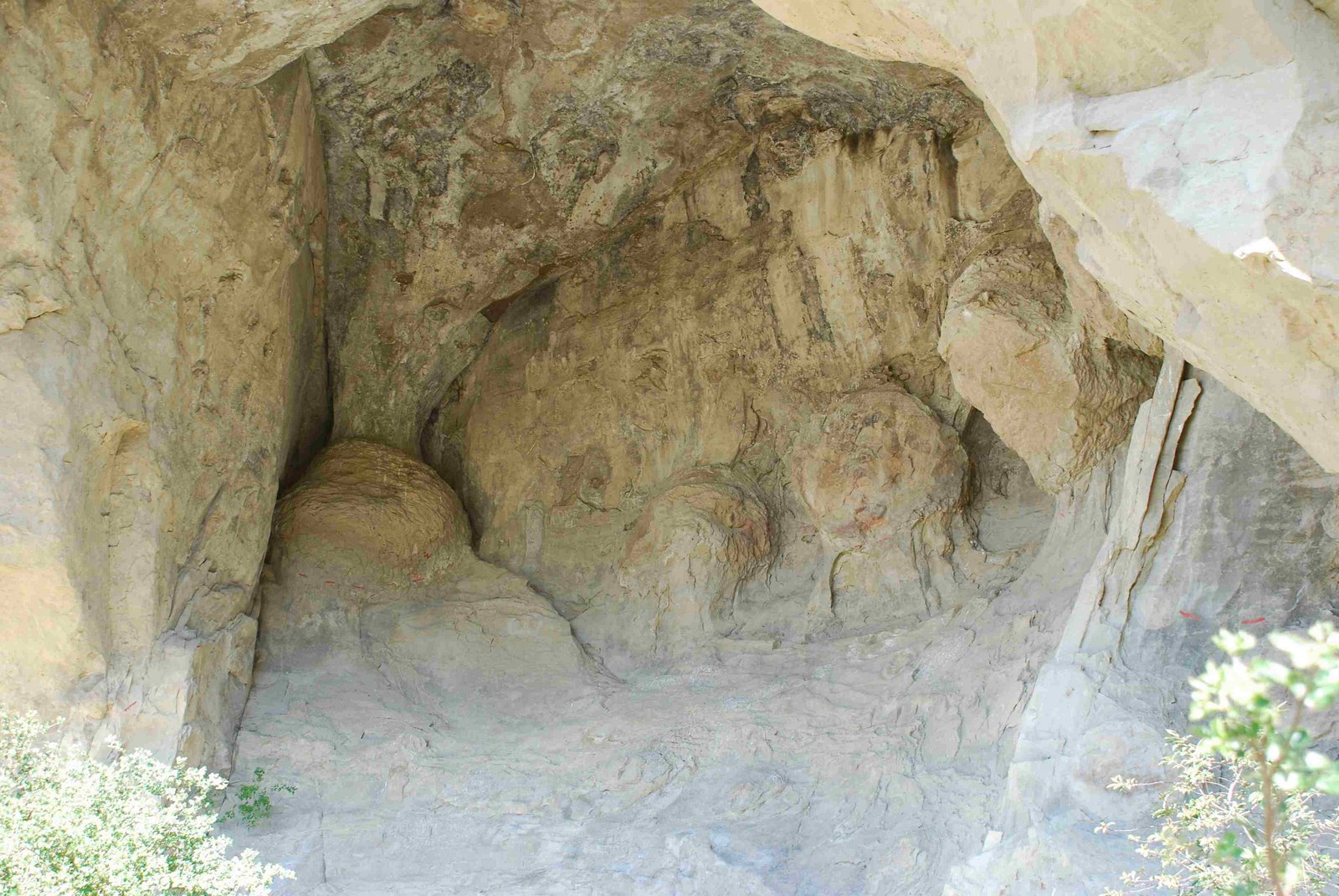 [Copy+of+09-13-07+Pictograph+Cave+State+Park+025.jpg]