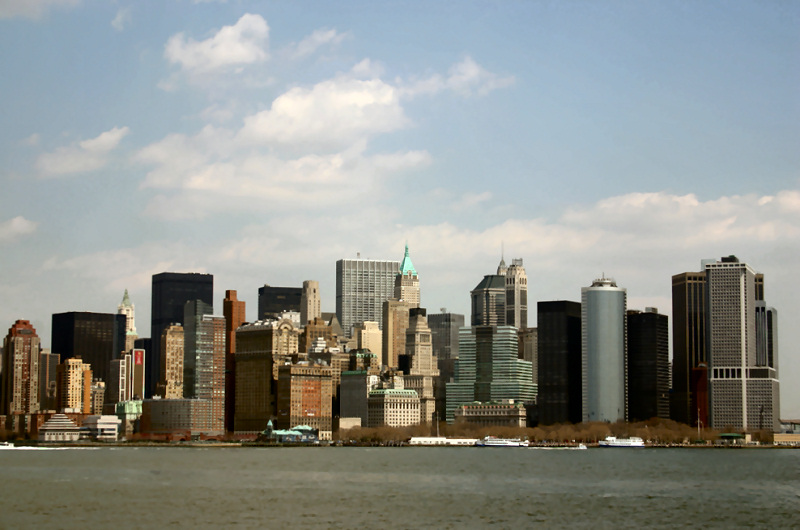 [45934176.new_york_skyline.jpg]