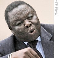 [AFP-Zimbabwe-Morgan-Tsvangirai-presser-190.jpg]