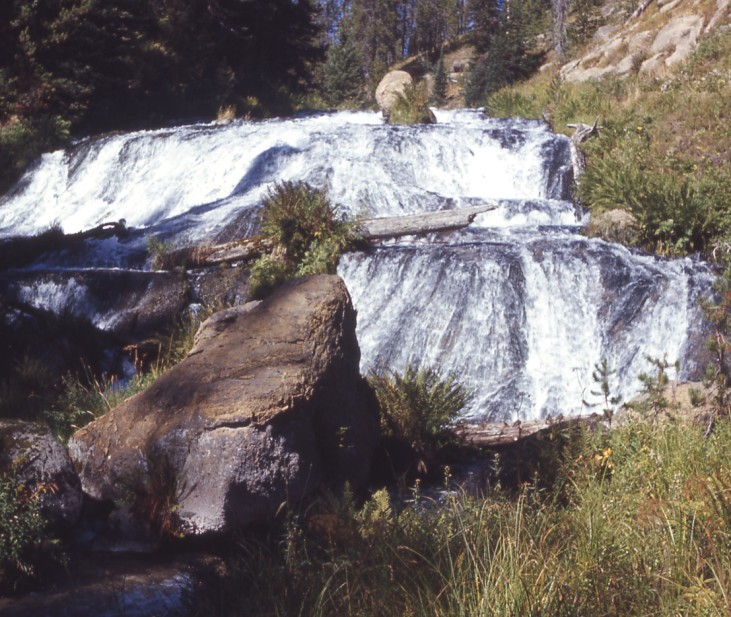 [boundary+Creek+Falls.jpg]