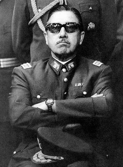 [Pinochet2.jpg]