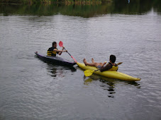 Joseph in a Kayak battle