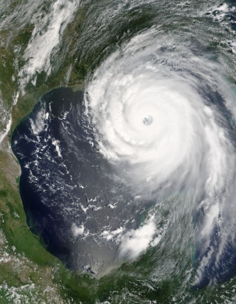 [465px-Hurricane_Katrina_August_28_2005_NASA.jpg]