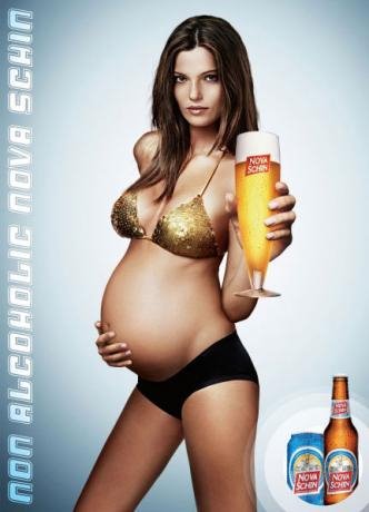 [hot+pregnant+beer1.jpg]