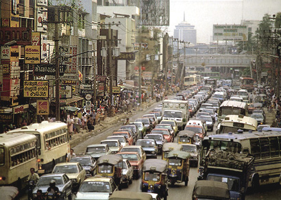 [Bangkok_SurawongRd_traffic2.jpg]