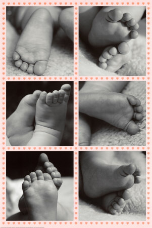 [1431~Baby-Feet-Posters.jpg]