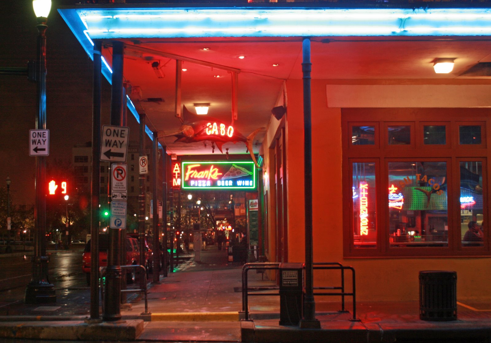 [Downtown+Houston+Franks+Pizza.jpg]