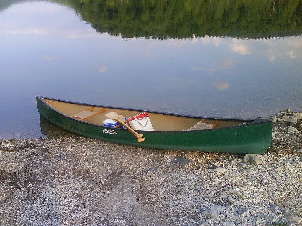[canoe.jpg]