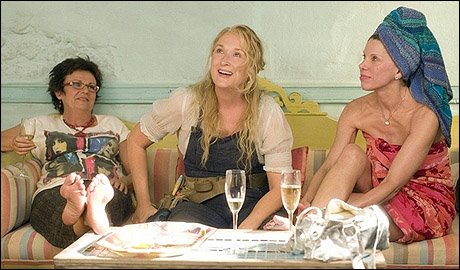 [MM+Meryl+Christine+Julie+Sitting.jpg]