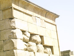 Gola y anastilosis en el Templo de Debod