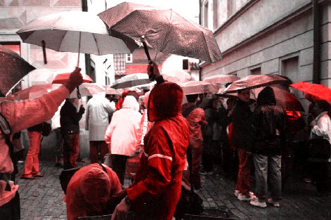 [umbrellas_red.jpg]