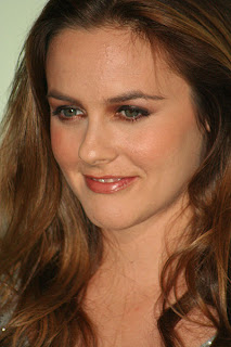 Alicia Silverstone Hairstyles Pictures, Long Hairstyle 2011, Hairstyle 2011, New Long Hairstyle 2011, Celebrity Long Hairstyles 2065