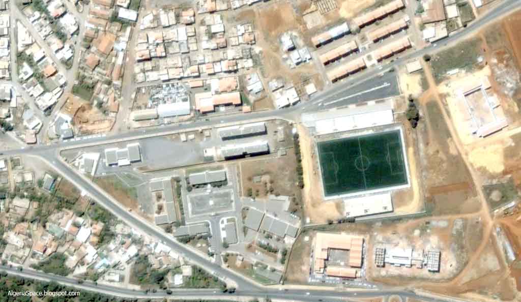 Les quartiers près du stade de football - Tipaza