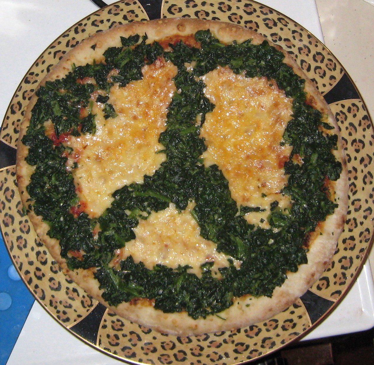 [pizza+peace.jpg]