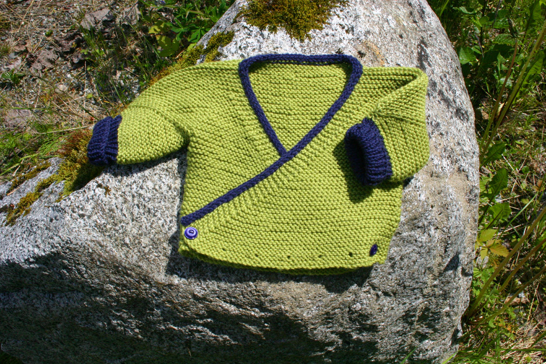 [Finished+Baby+Sweater.jpg]