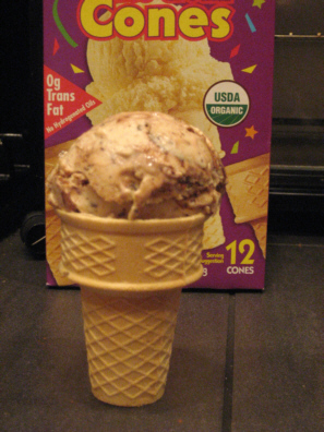 [tiramisu+ice+cream+cone.jpg]
