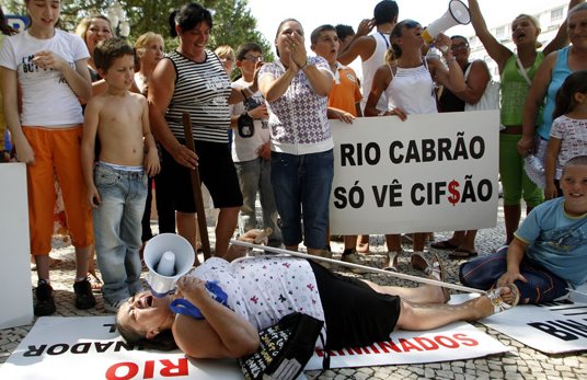 [Protesto+Rui+Rio.jpg]