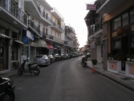 [Street+in+Delphi.jpg]