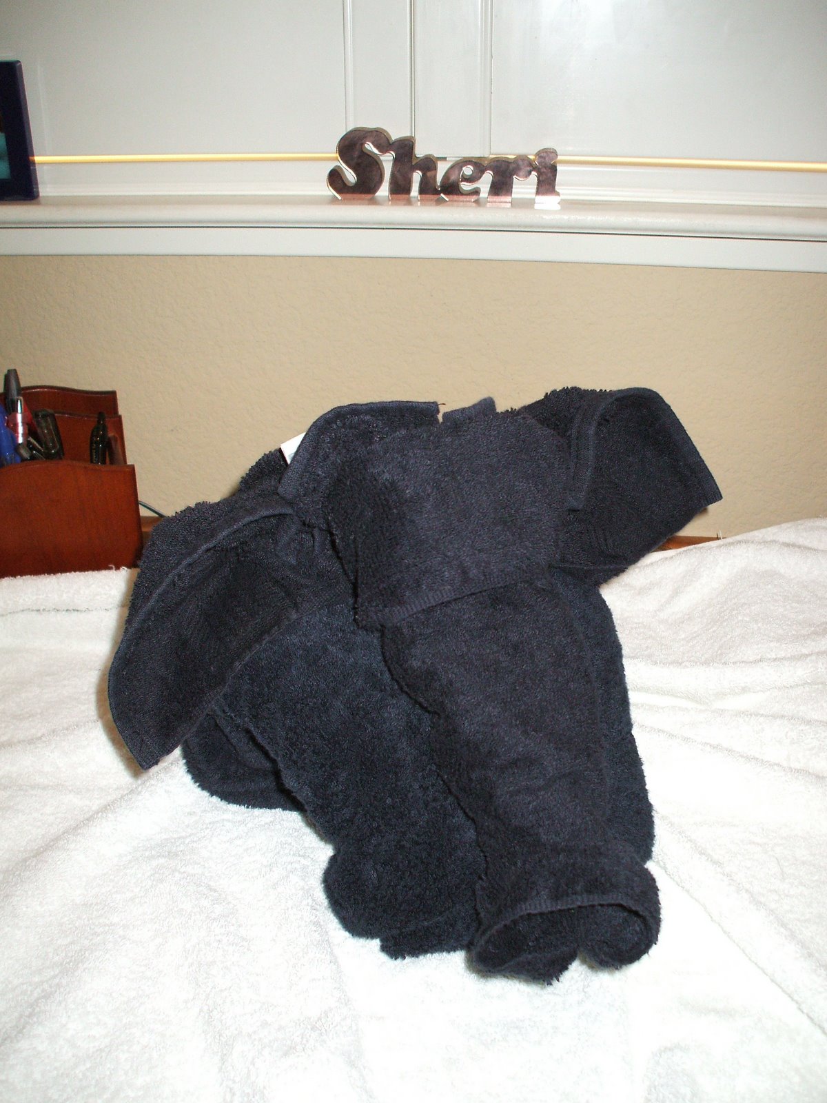 [towel+elephant+002.jpg]