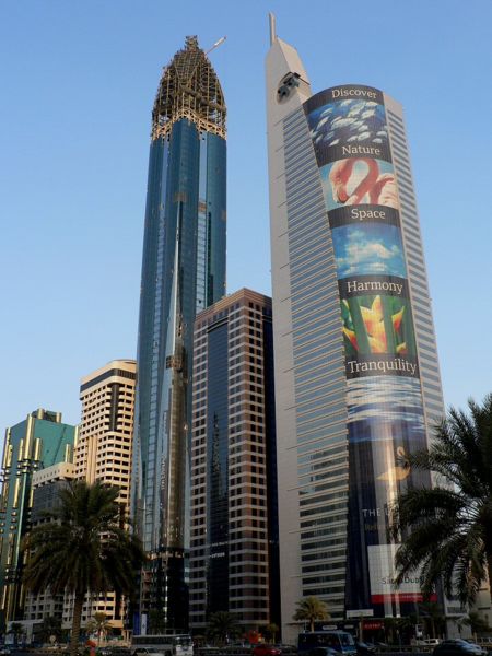 [Rose_Tower_Dubai+por+acabar.jpg]