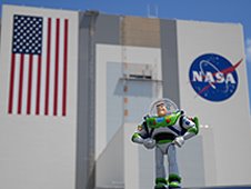 Buzz Lightyear:Al espacio...y más allá!