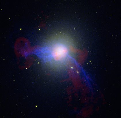 Galaxia Gigante Elíptica Messier 87
