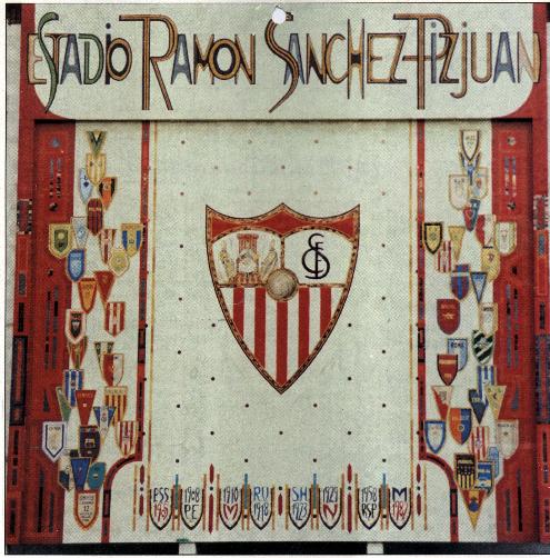 [zz-Sevilla+F.C._escudo2.jpg]