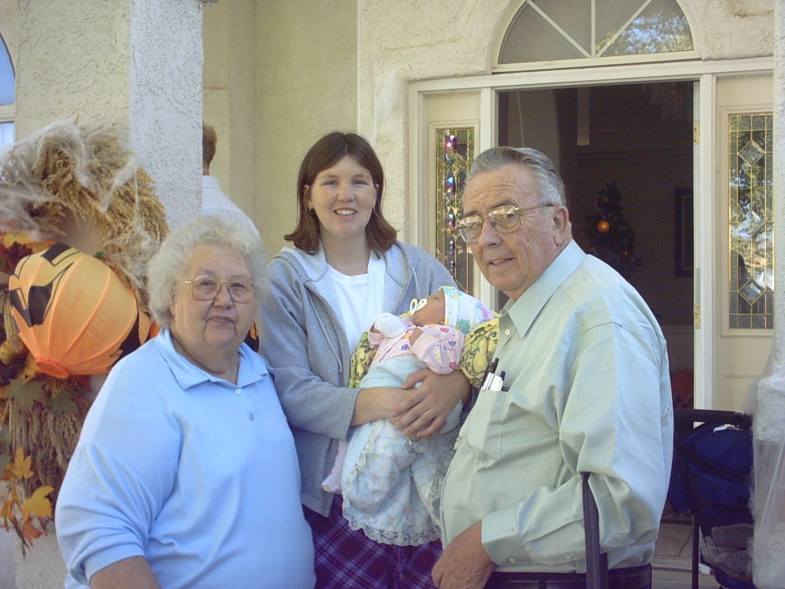 [Grandpa+&+Grandma+at+our+house+2003+011.jpg]