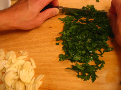[chopped+parsley.jpg]